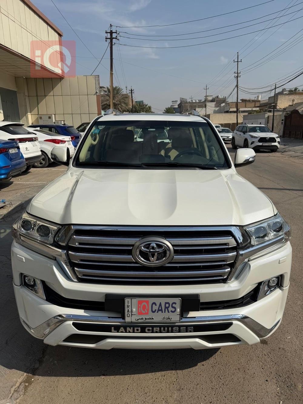 تويوتا لاندكروزر